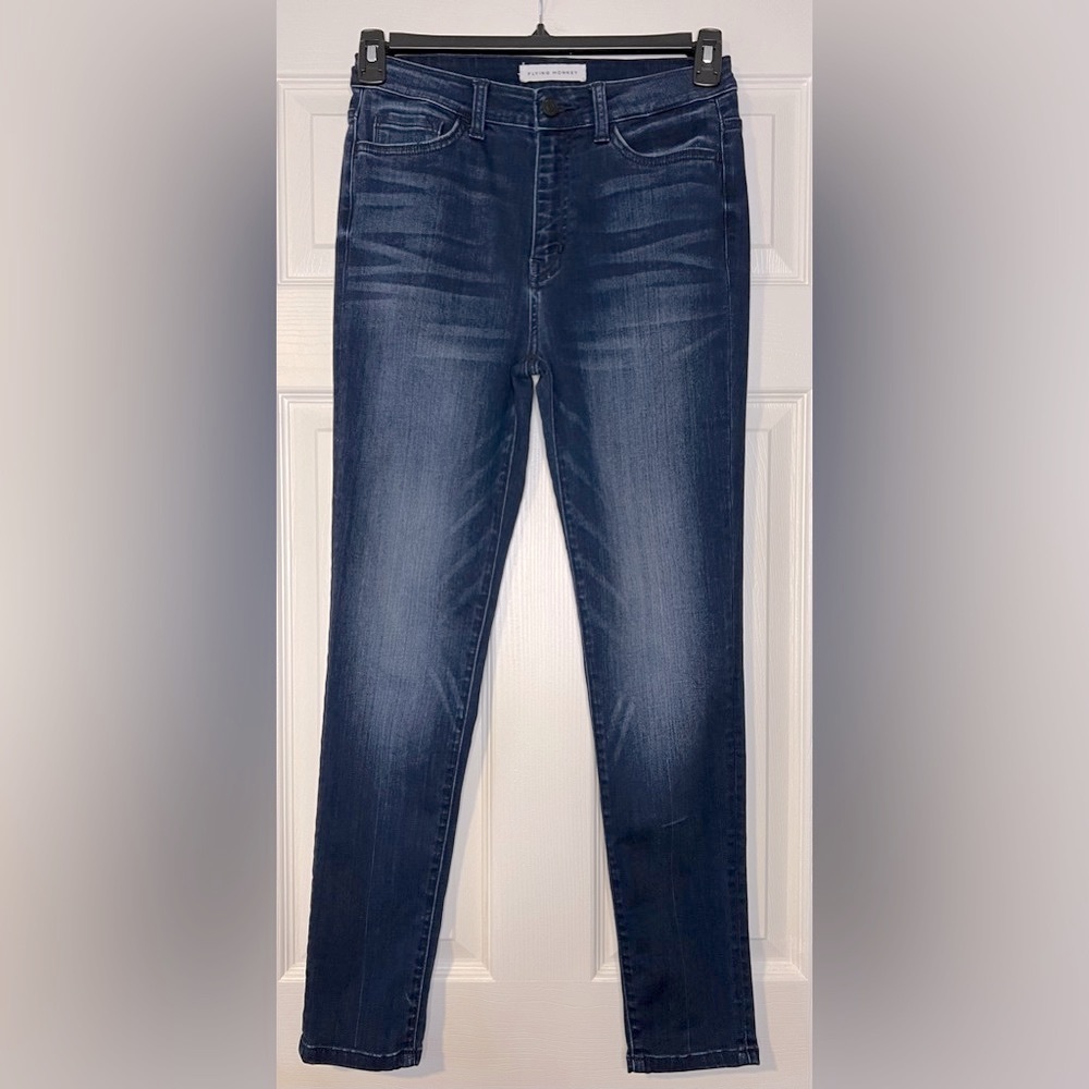 Flying Monkey women’s high rise, dark wash, skinny jeans, size 28